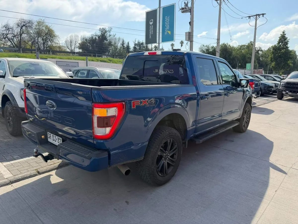 Ford F-150 5.0 Lariat Sport Cc Dob. Cab. 4x4 At 4p año 2023
