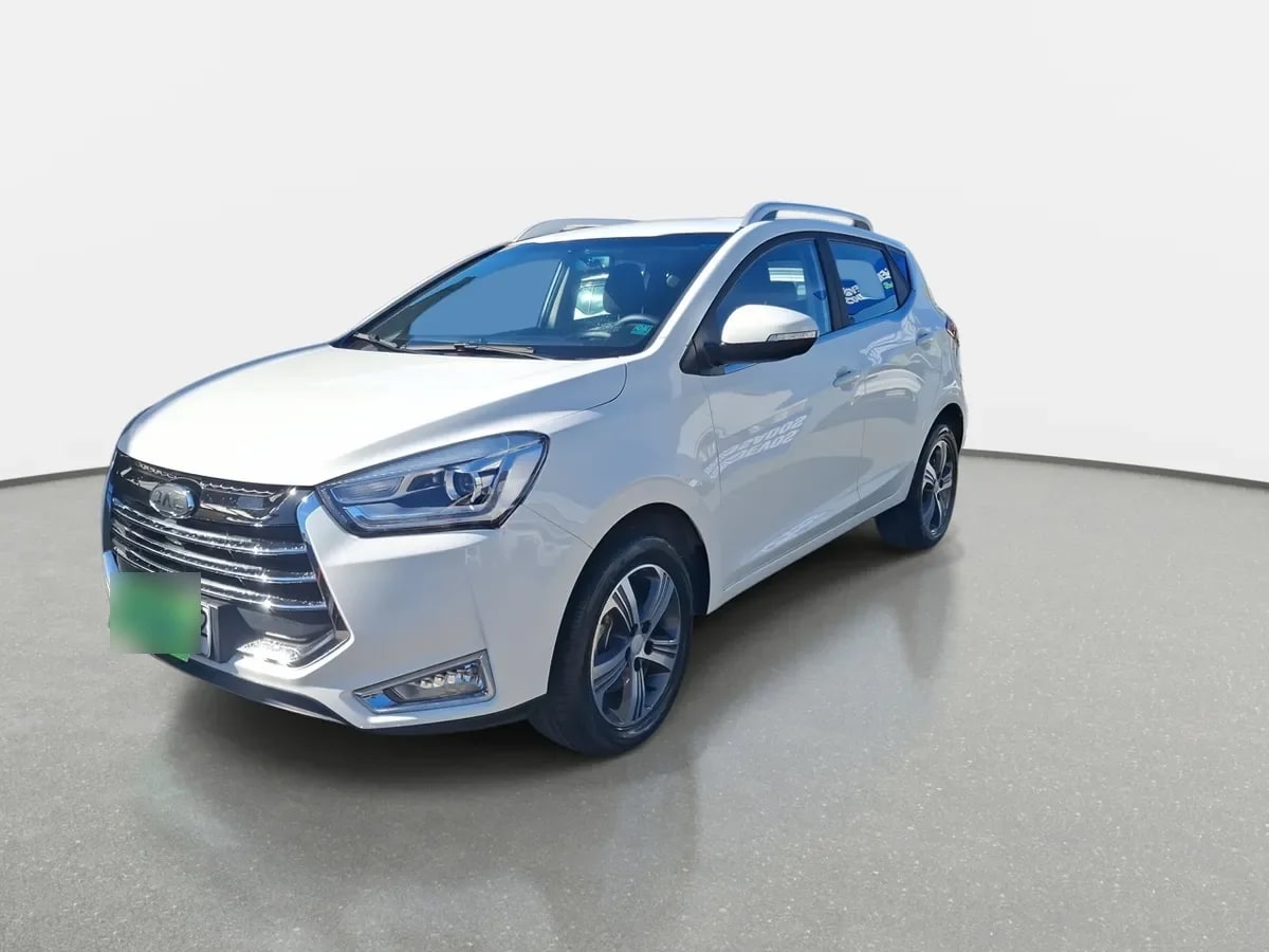 JAC Js2 1.5 Luxury 4x2 Cvt At 5p año 2025