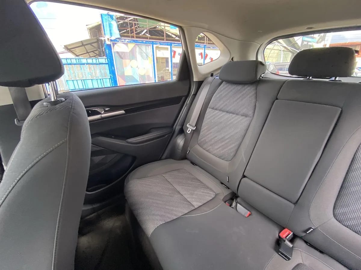 Kia Seltos 1.5 Ex 4x2 6mt 5p año 2024