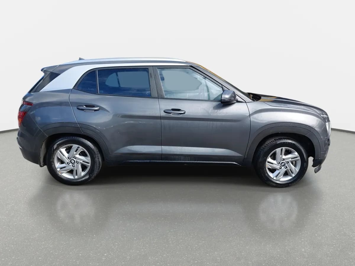 Hyundai Creta 1.5 Plus Su2i 4x2 Mt 5p año 2021