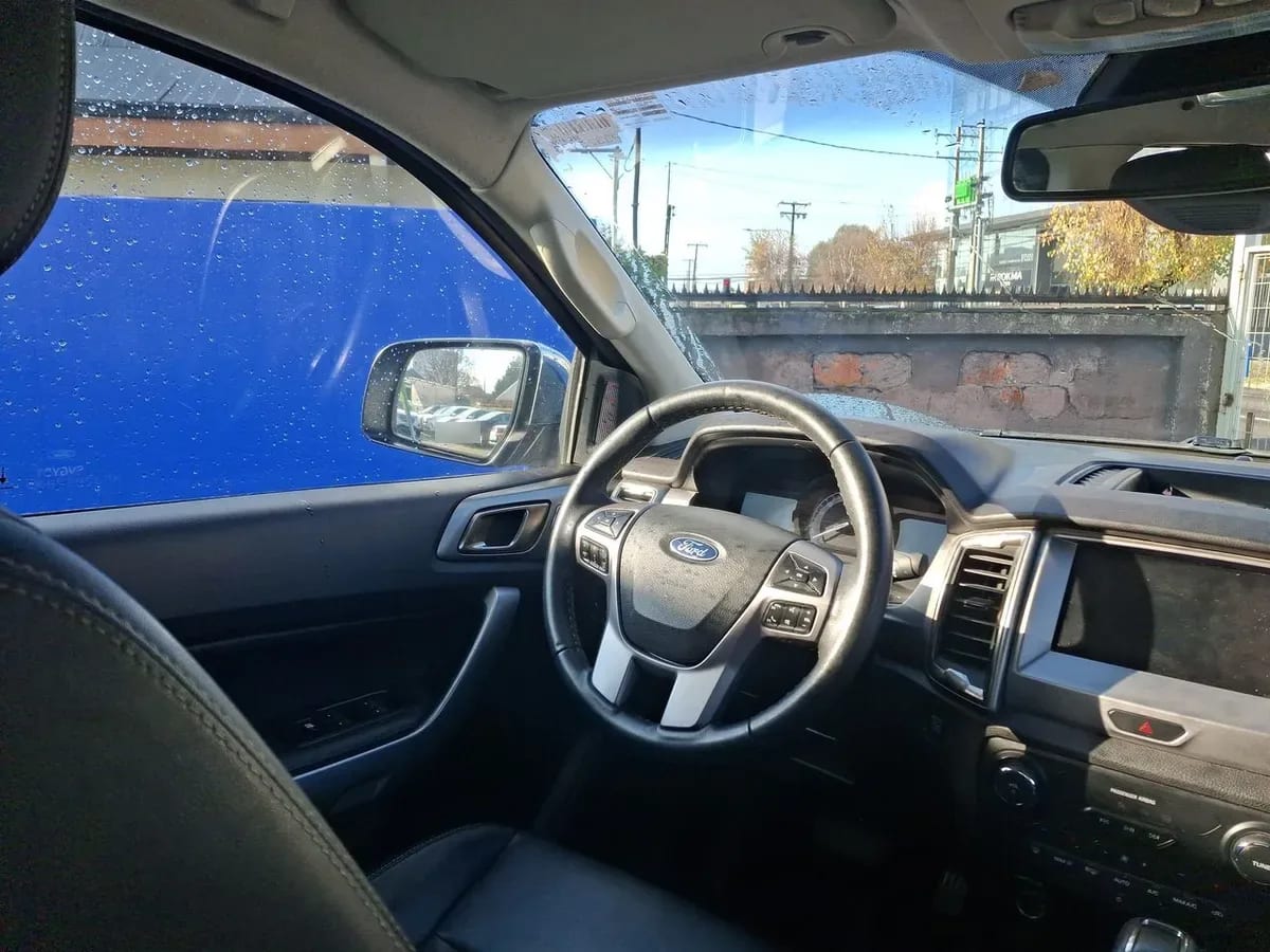 Ford Ranger 3.2 Ltd 4x4 Diesel Dob. Cab. At 4p año 2023