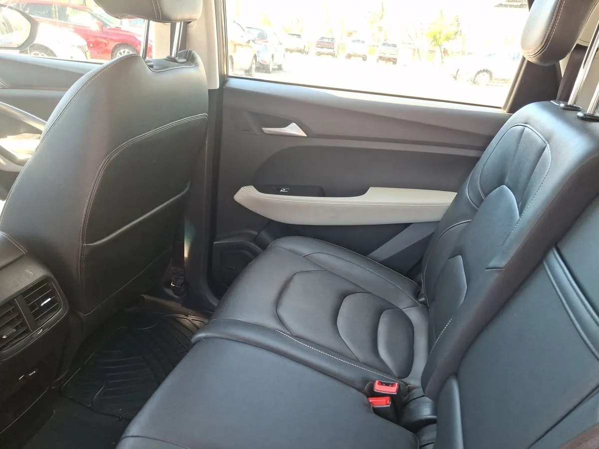 Chevrolet Captiva 1.5t Premier Fwd Cvt At 5p año 2021