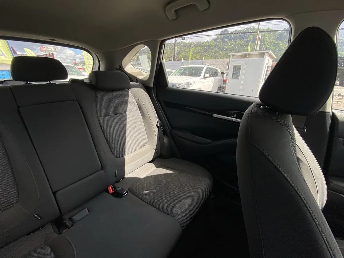 Kia Seltos 1.5 Ex 4x2 6mt 5p año 2024