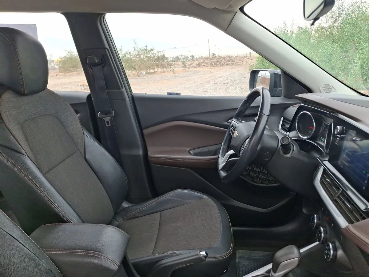 Chevrolet Montana 1.2t Ltz 4x2 At 4p año 2023