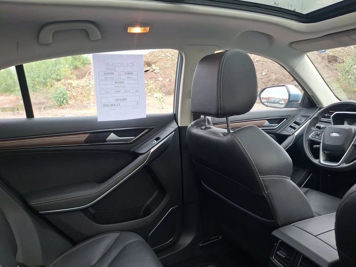 Ford Territory 1.5 Titanium 4x2 At 5p año 2023