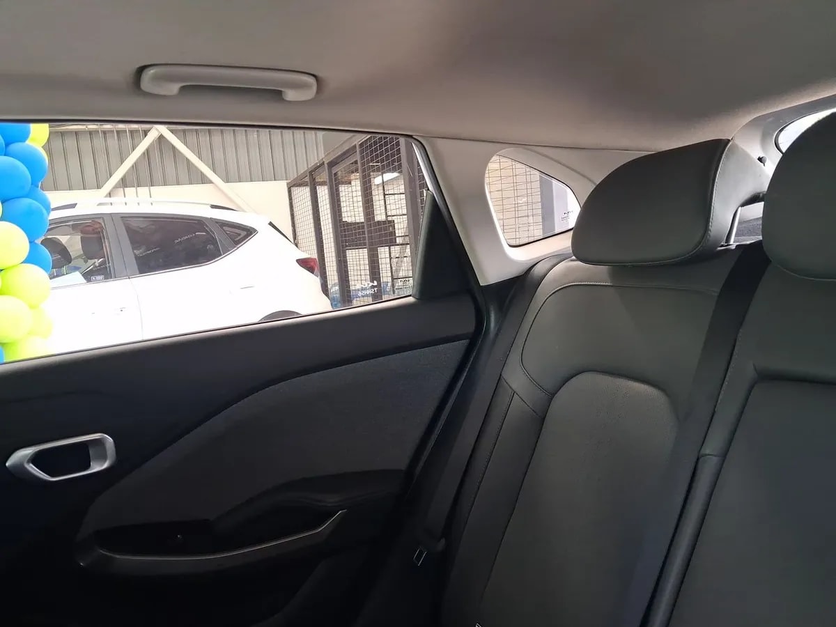 Kia K3 Cross 1.6 Ex Full 4x2 Mt 5p año 2024