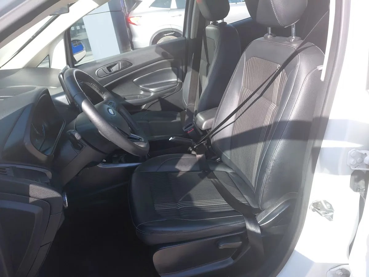 Ford Ecosport 1.5 Freestyle 4x2 Mt 5p año 2019