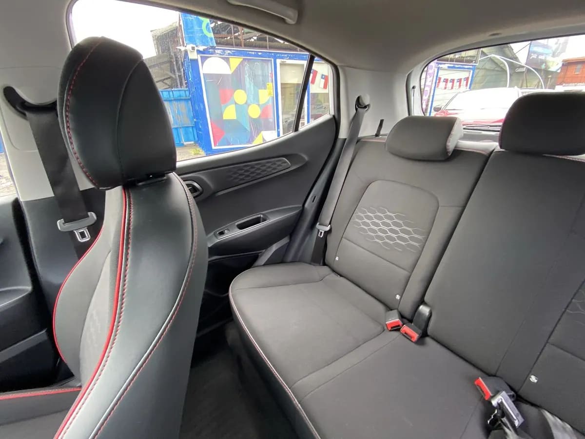 Hyundai Grand I10 1.2 Plus 4x2 Hb Mt 5p año 2022