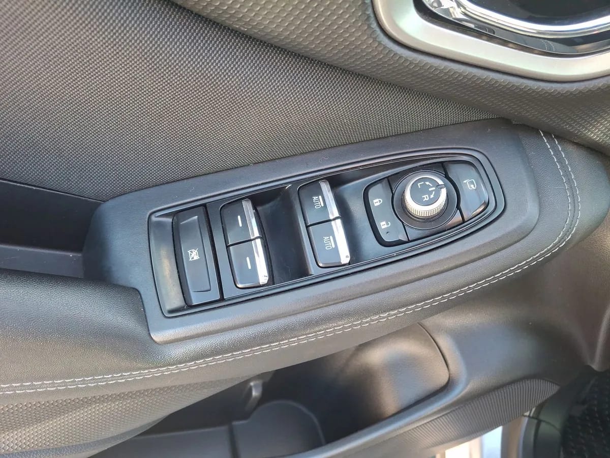Subaru Forester 2.5i Xs Awd At 5p año 2021