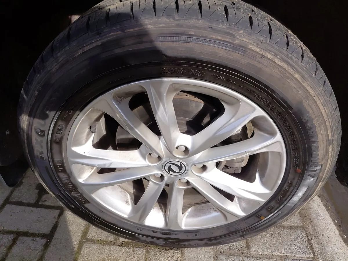 DFSK 580 1.8 Comfort 4x2 Mt 5p año 2024