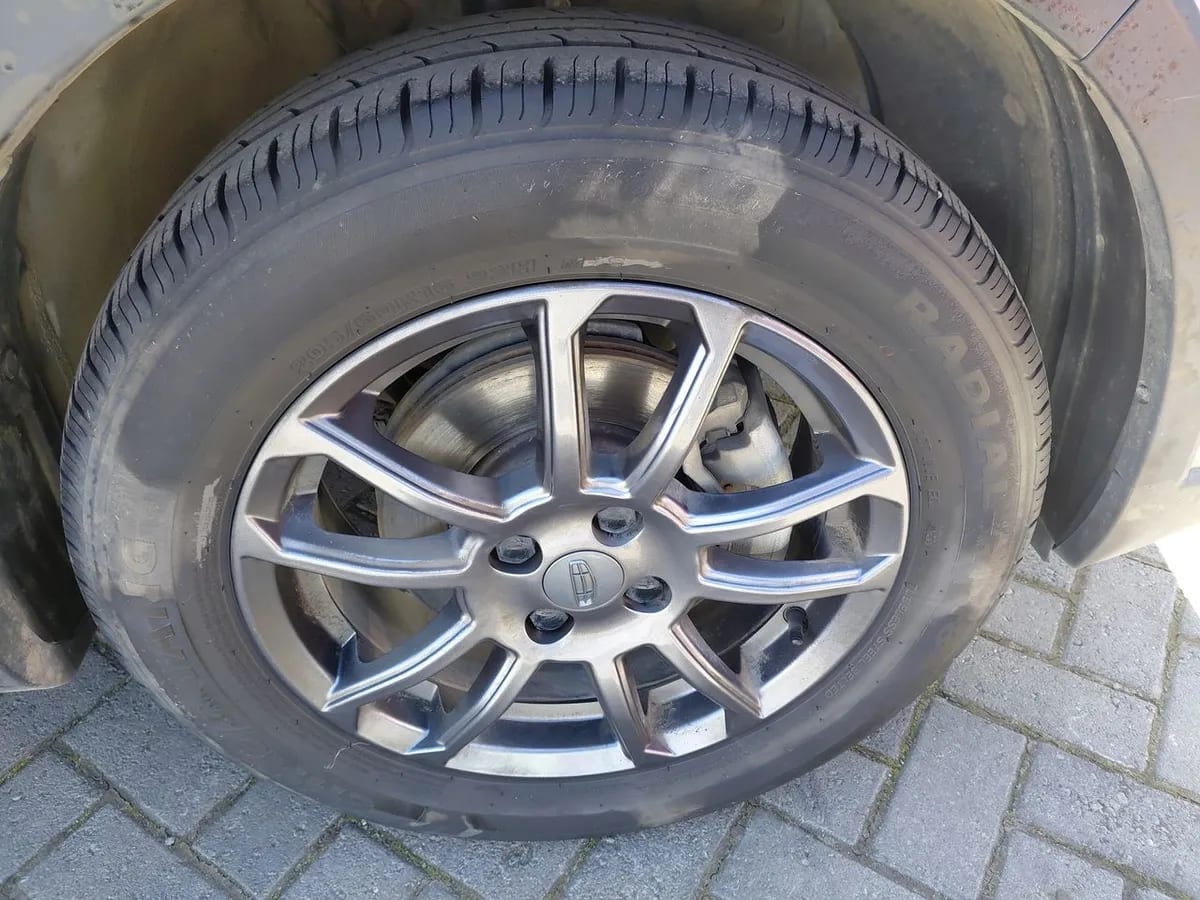 Geely Gx3 Pro 1.5 Gf 4x2 Cvt At 5p año 2024