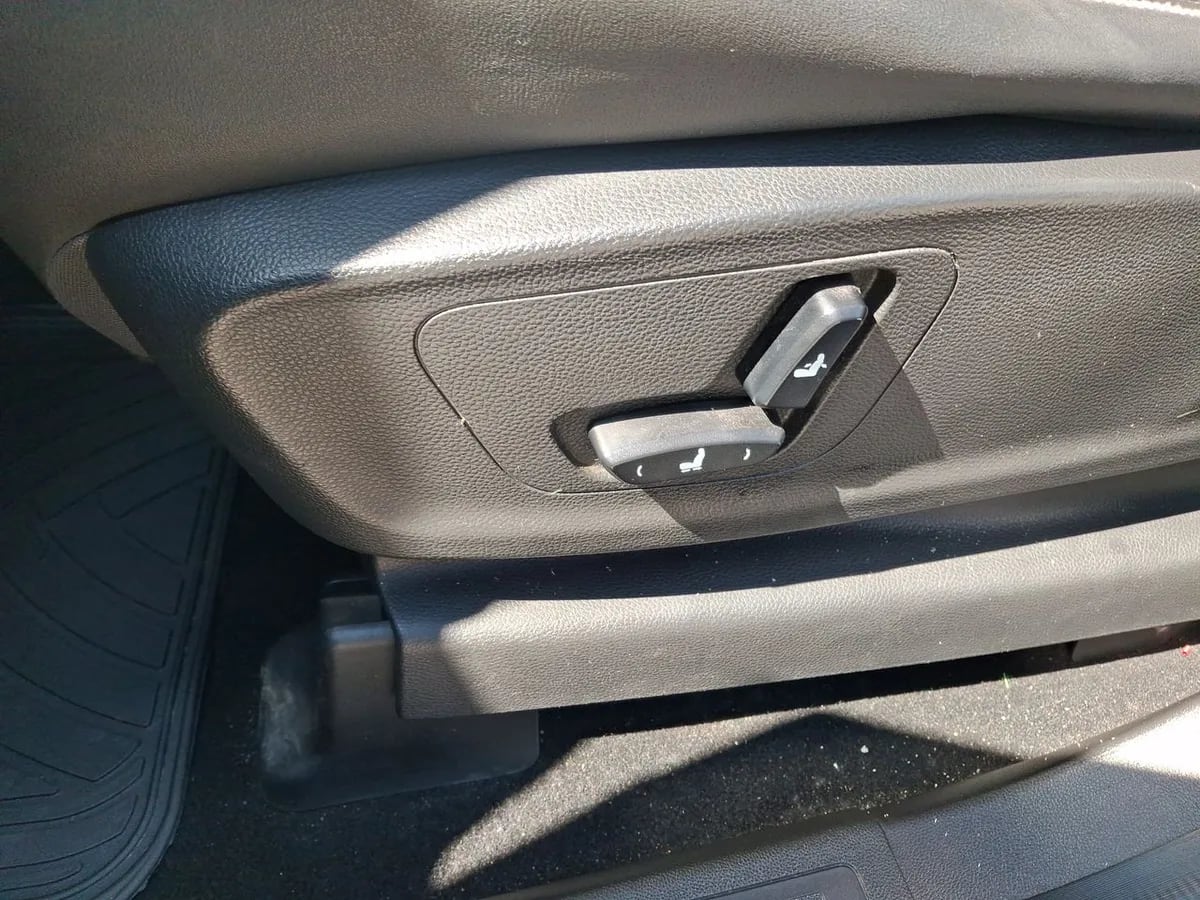 Chevrolet Captiva 1.5t Premier Fwd Cvt At 5p año 2021