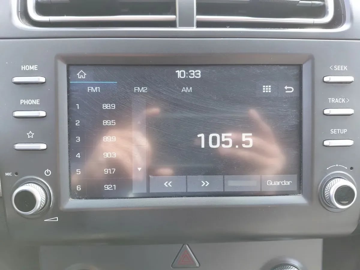 Hyundai Creta 1.5 Plus Su2i 4x2 Mt 5p año 2021