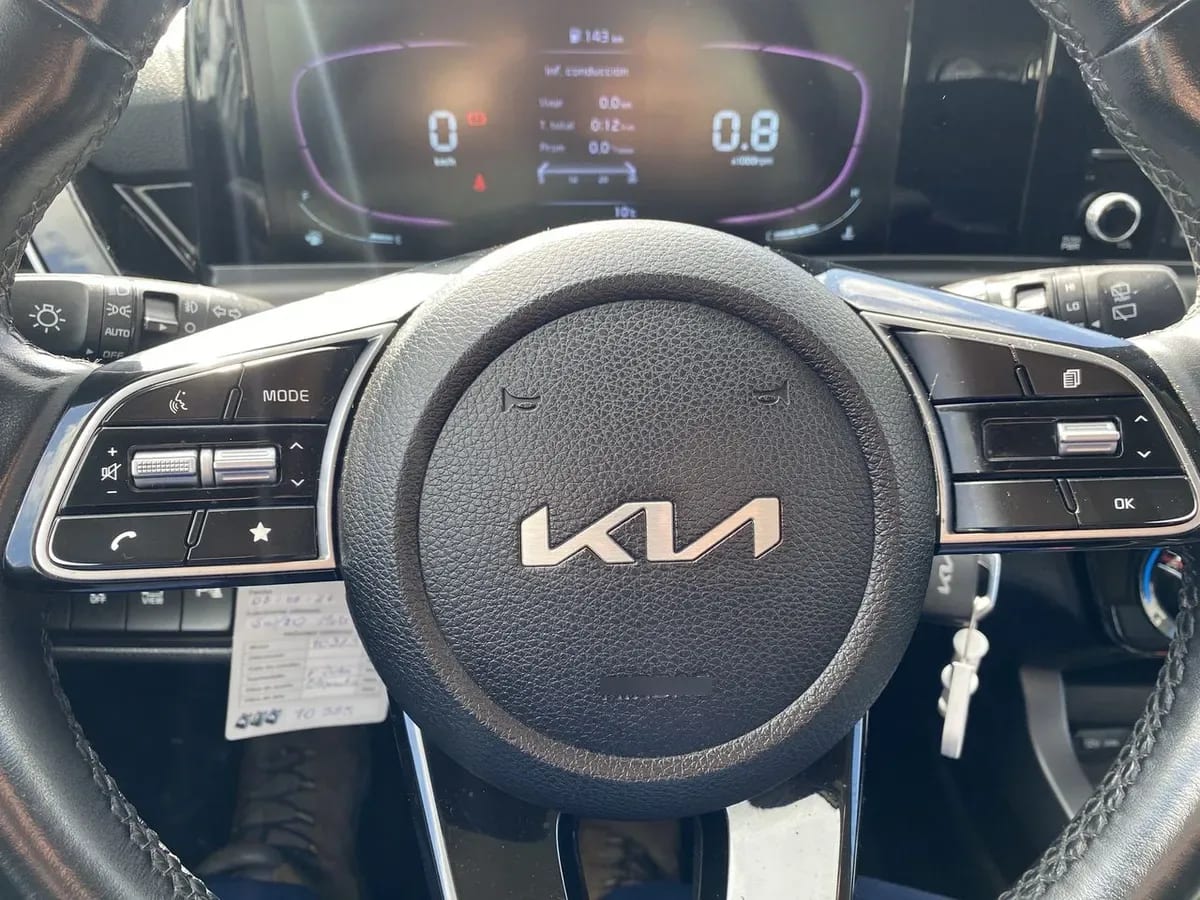 Kia Seltos 1.5 Ex 4x2 6mt 5p año 2024