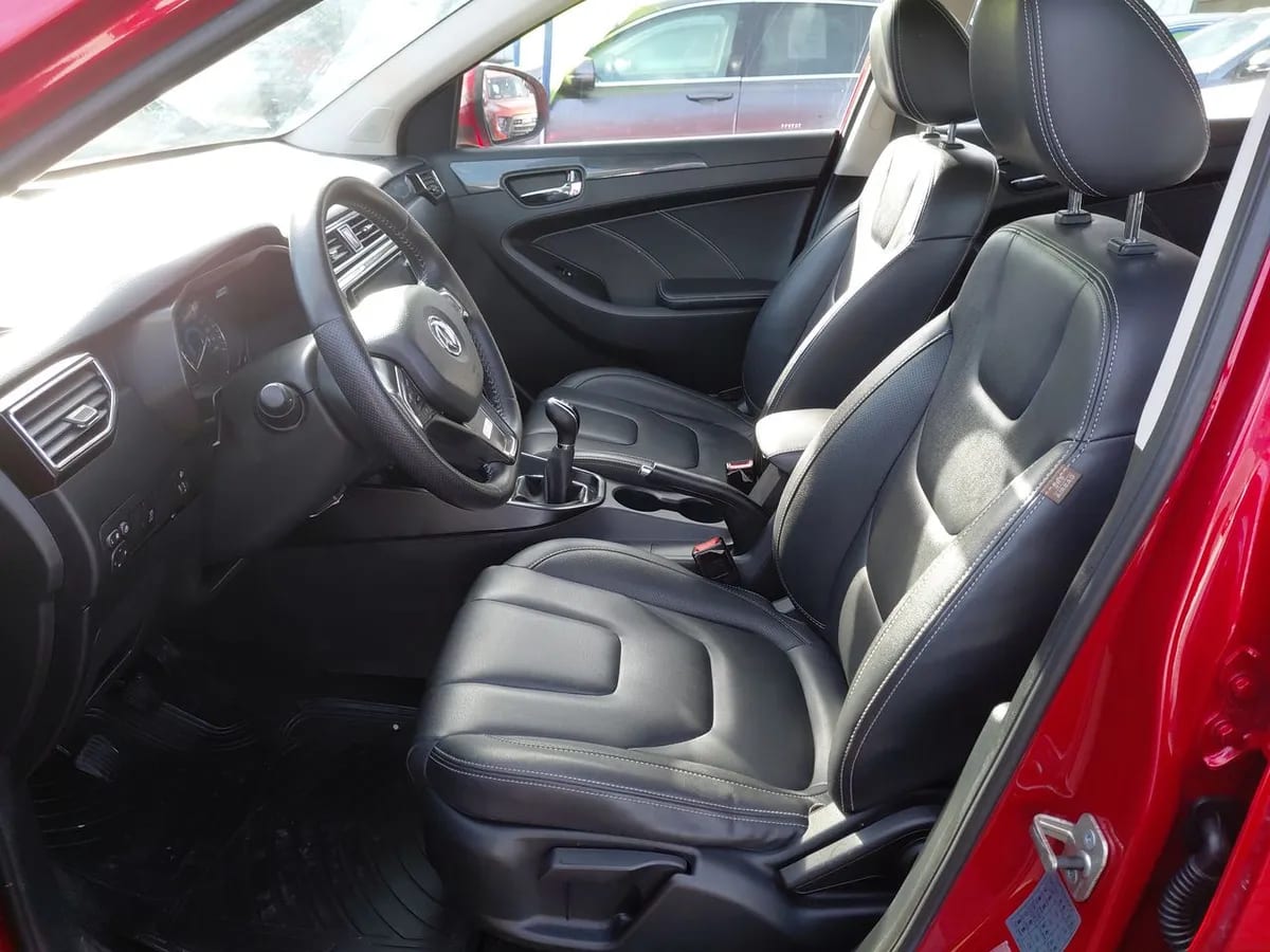 DFSK 580 1.8 Comfort 4x2 Mt 5p año 2024