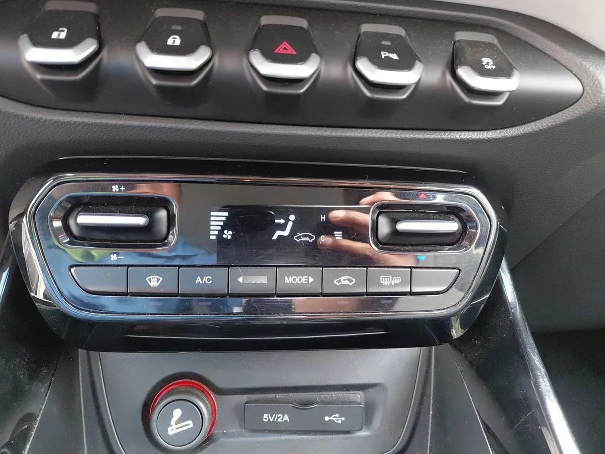 Chevrolet Captiva 1.5t Premier Fwd Cvt At 5p año 2022
