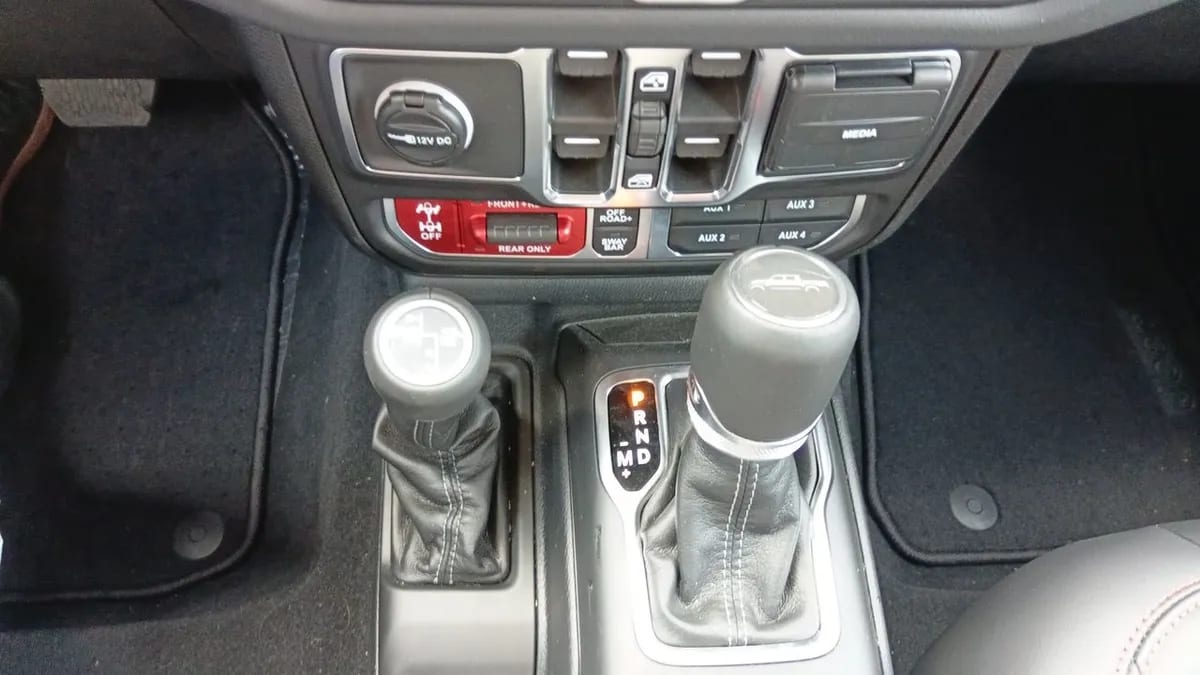 Jeep Gladiator 3.6 Rubicon 4x4 Dob. Cab. At 4p año 2026