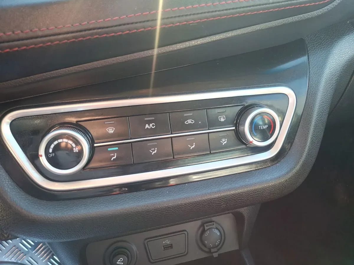 JAC S1 1.3 Luxury Smart 4x2 Mt 5p año 2019
