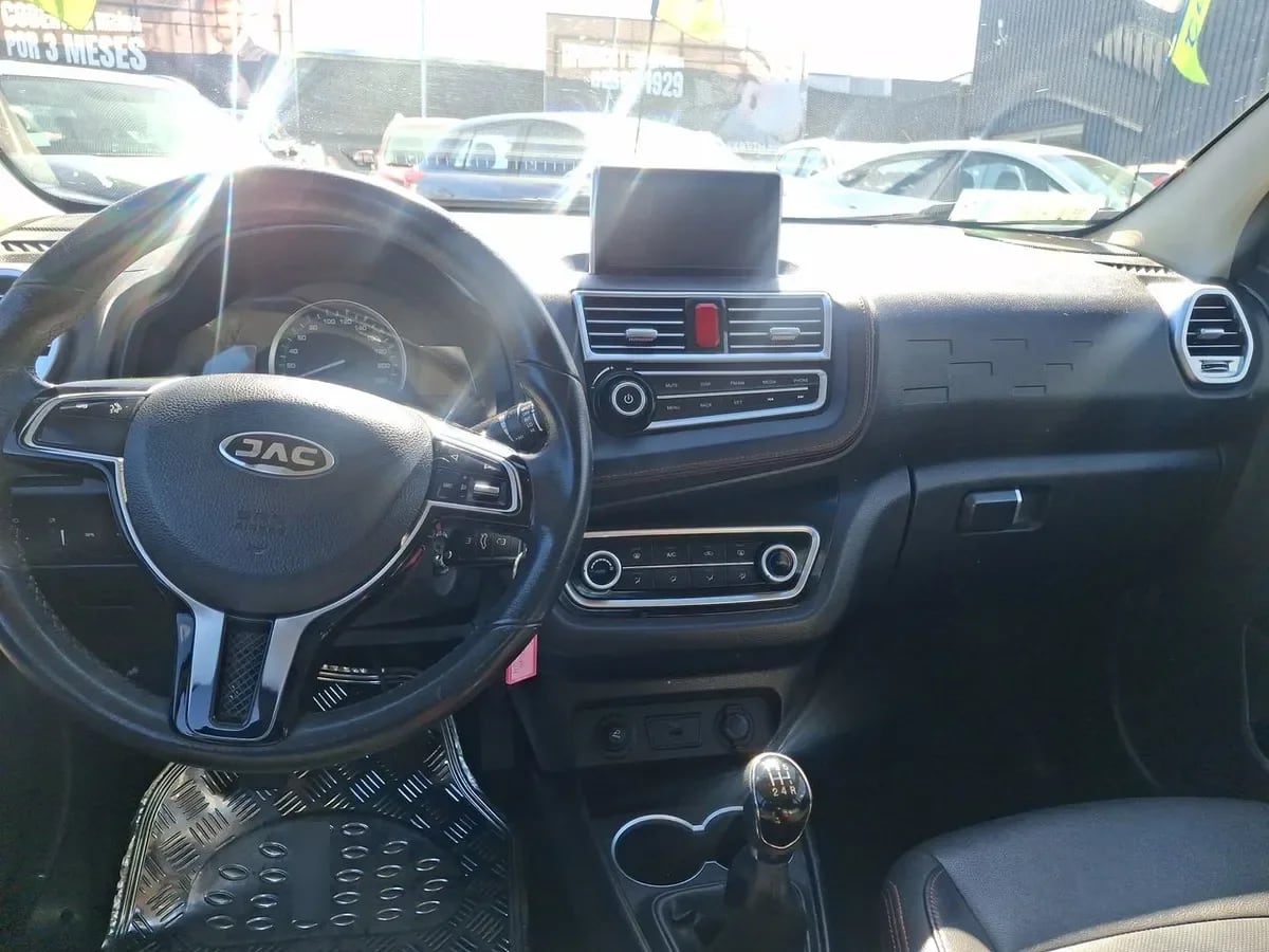 JAC S1 1.3 Luxury Smart 4x2 Mt 5p año 2019