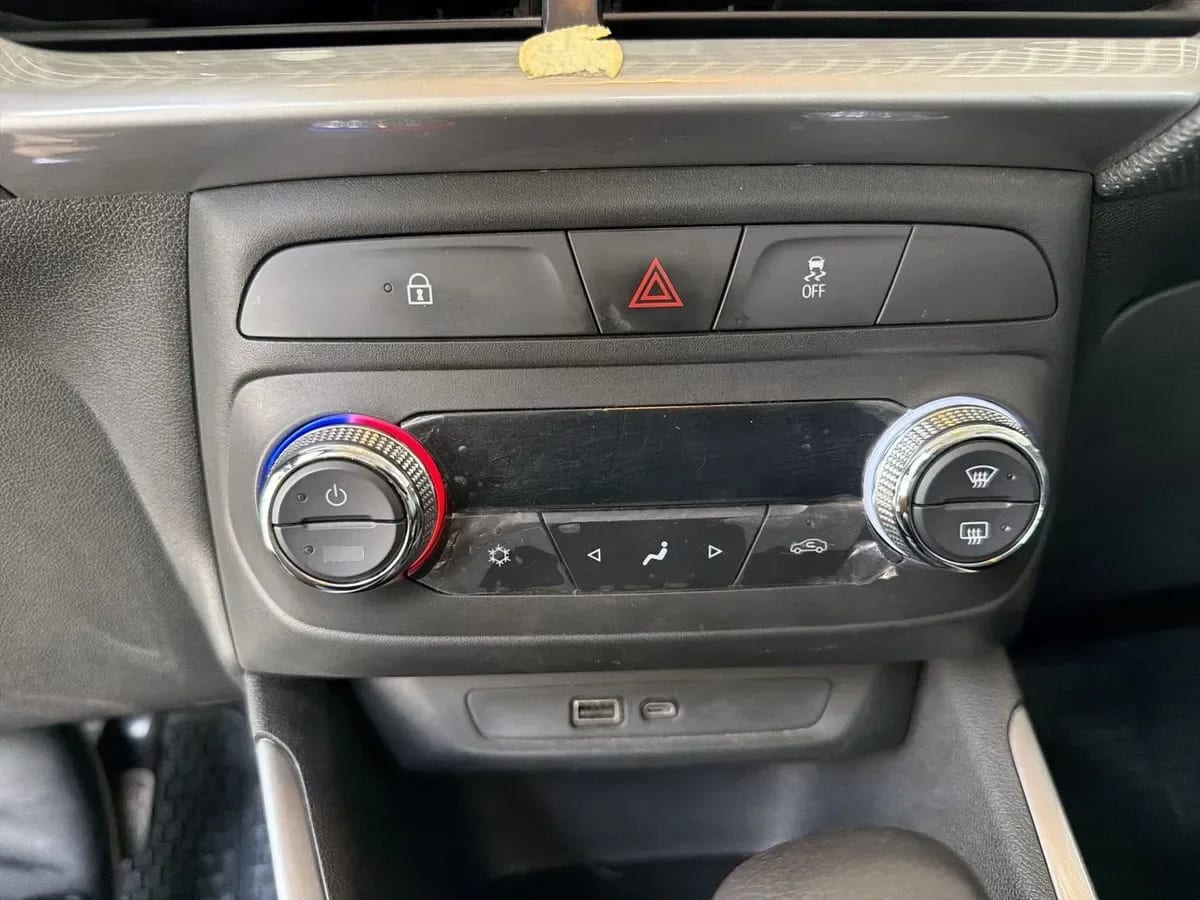 Chevrolet Montana 1.2t Premier 4x2 At 4p año 2023