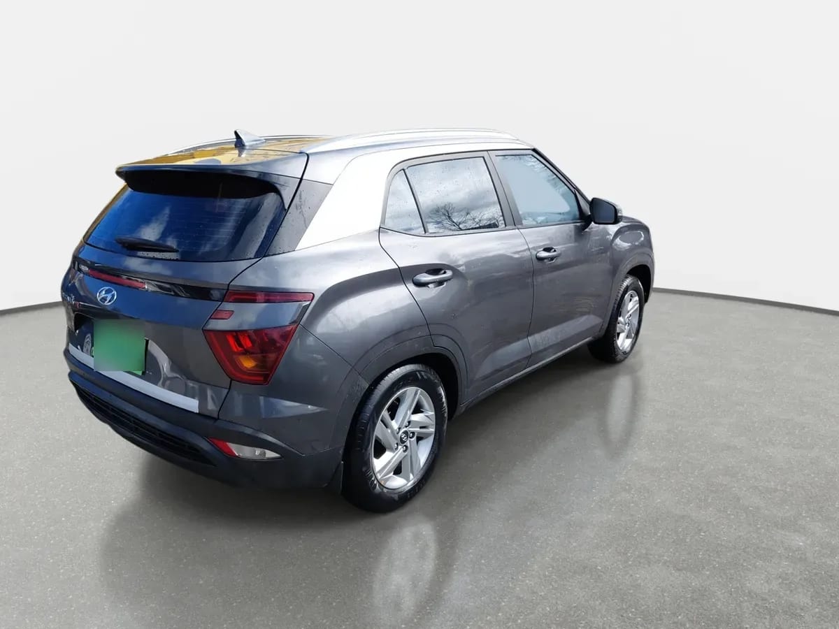 Hyundai Creta 1.5 Plus Su2i 4x2 Mt 5p año 2021