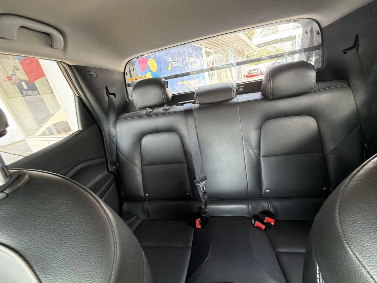 Chevrolet Montana 1.2t Premier 4x2 At 4p año 2023