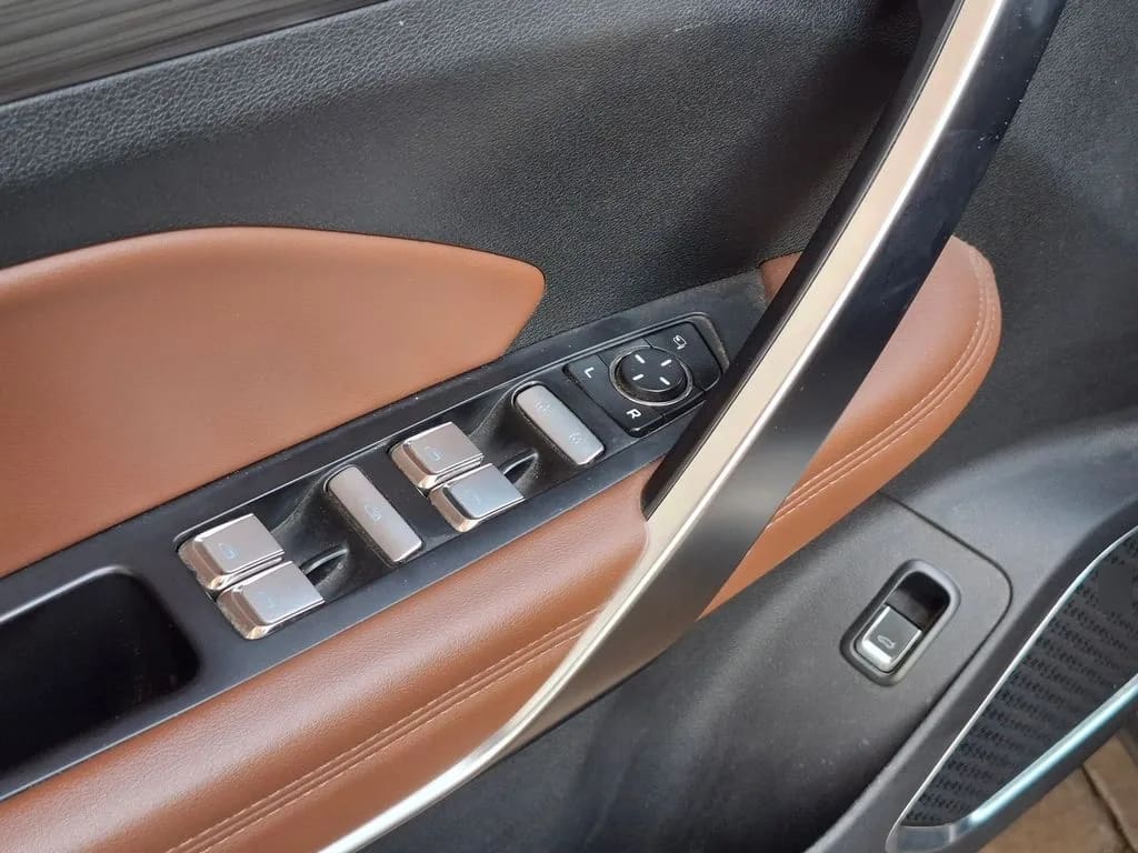 Geely Azkarra Luxury año 2024