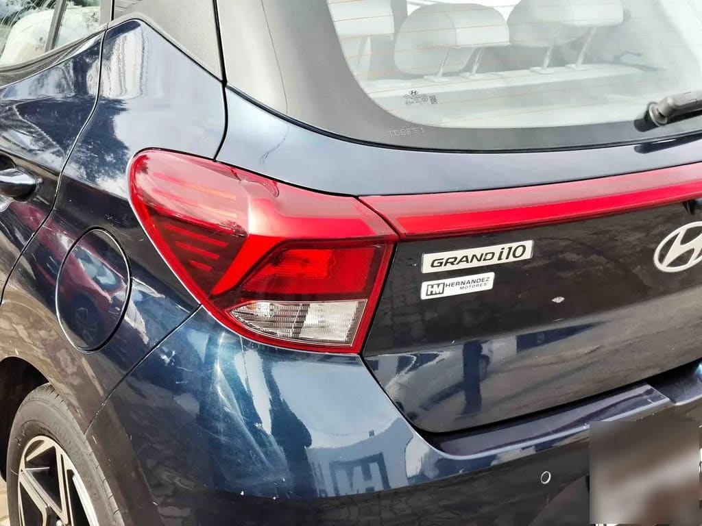 Hyundai Grand I10 1.2 Plus 4x2 Hb Mt 5p año 2024