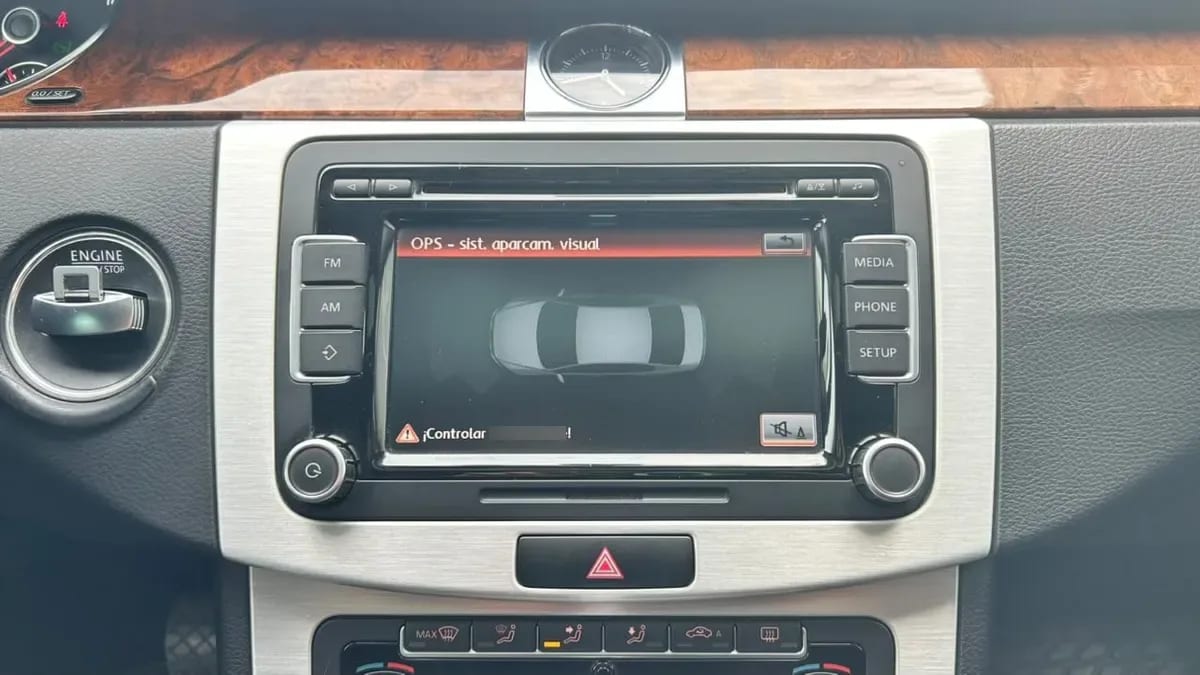 Volkswagen Passat 1.8 Highline Tsi 4x2 B7 At 4p año 2013
