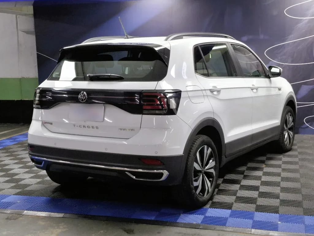 Volkswagen T-Cross T-Cross 1.0 Tsi At Comfortline año 2022