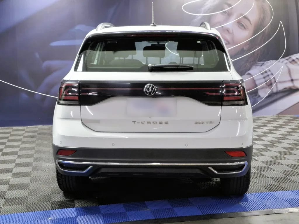 Volkswagen T-Cross T-Cross 1.0 Tsi At Comfortline año 2022