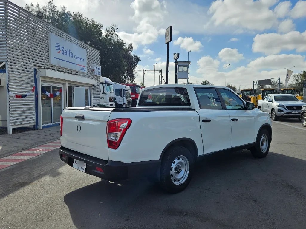 Ssangyong Grand Musso 2.2 4x2 Mt Full-Ql610 año 2023