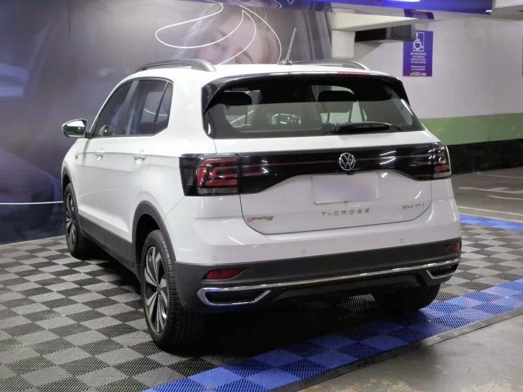 Volkswagen T-Cross T-Cross 1.0 Tsi At Comfortline año 2022