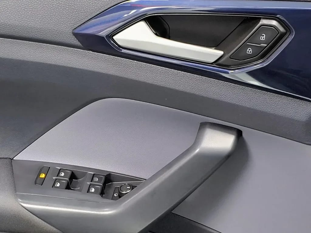 Volkswagen T-Cross T-Cross 1.0 Tsi At Comfortline año 2022