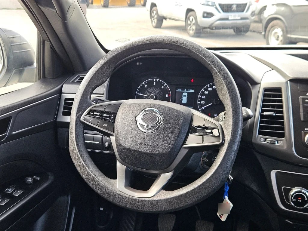 Ssangyong Grand Musso 2.2 4x2 Mt Full-Ql610 año 2023
