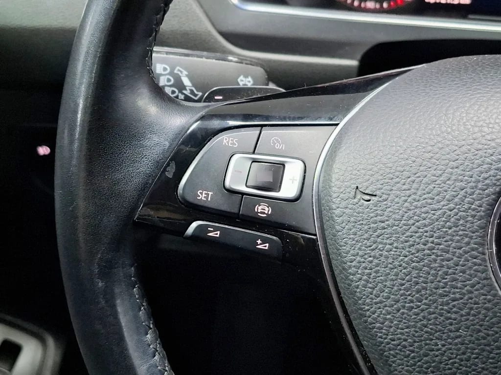 Volkswagen Tiguan Tiguan Tdi At Limited 150hp 4motion año 2020
