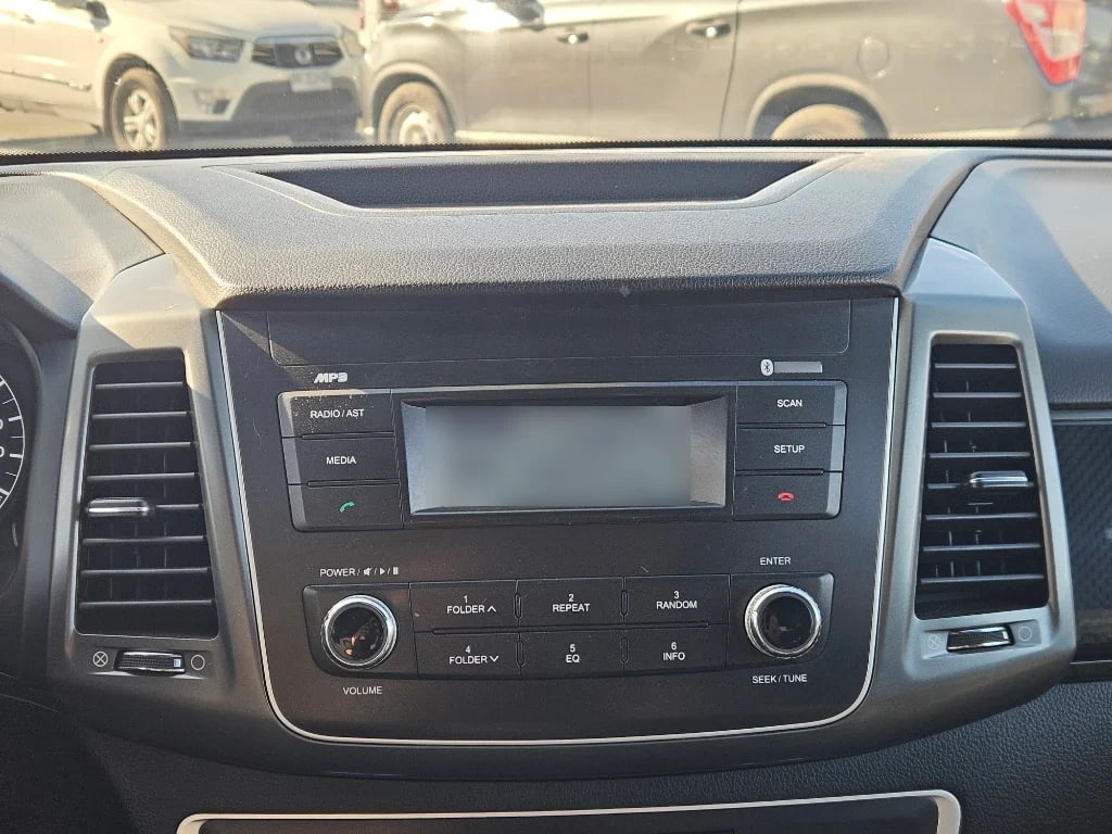 Ssangyong Grand Musso 2.2 4x2 Mt Full-Ql610 año 2023