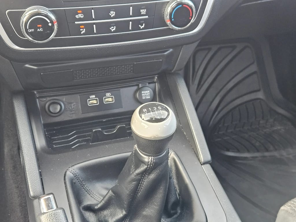 Ssangyong Grand Musso 2.2 4x2 Mt Full-Ql610 año 2023