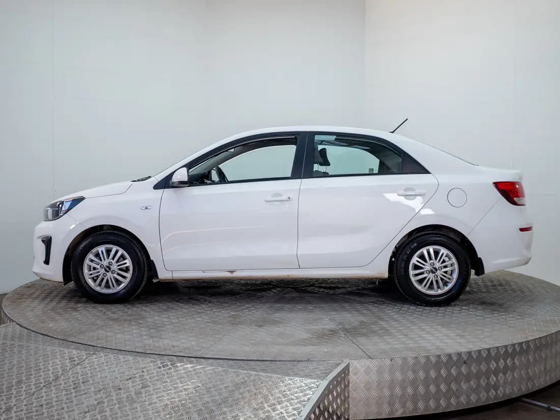 Kia Soluto Soluto Ex 1.4l 5mt Full año 2026