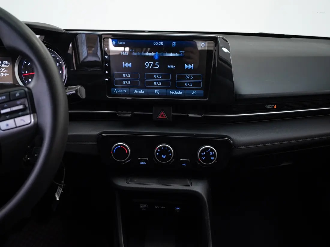 Hyundai Accent 1.5 Bn7i Plus Mt año 2025