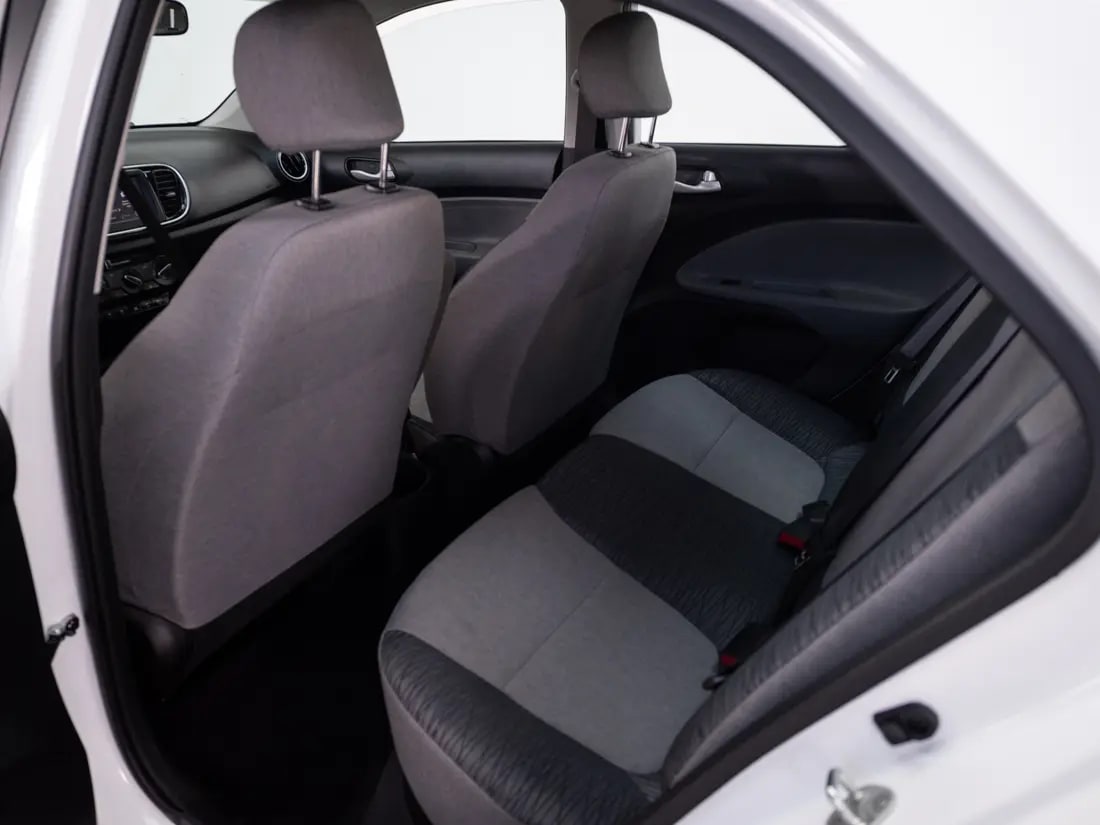 Kia Soluto Soluto Ex 1.4l 5mt Full año 2026