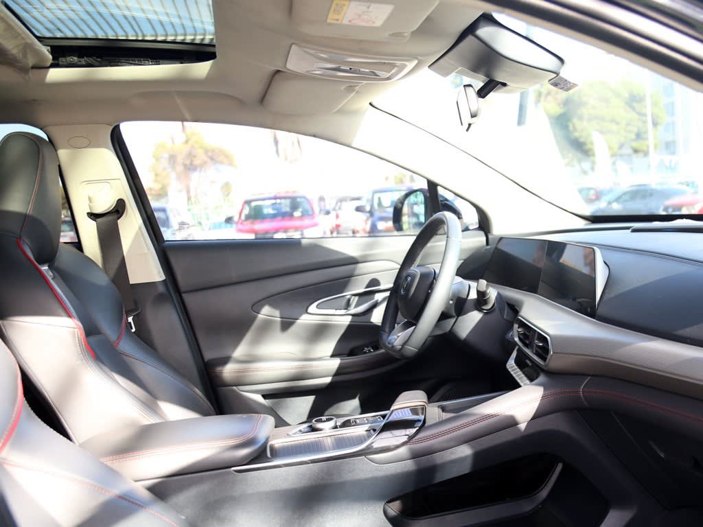 Changan Uni-T Luxury 1.5 Aut año 2024