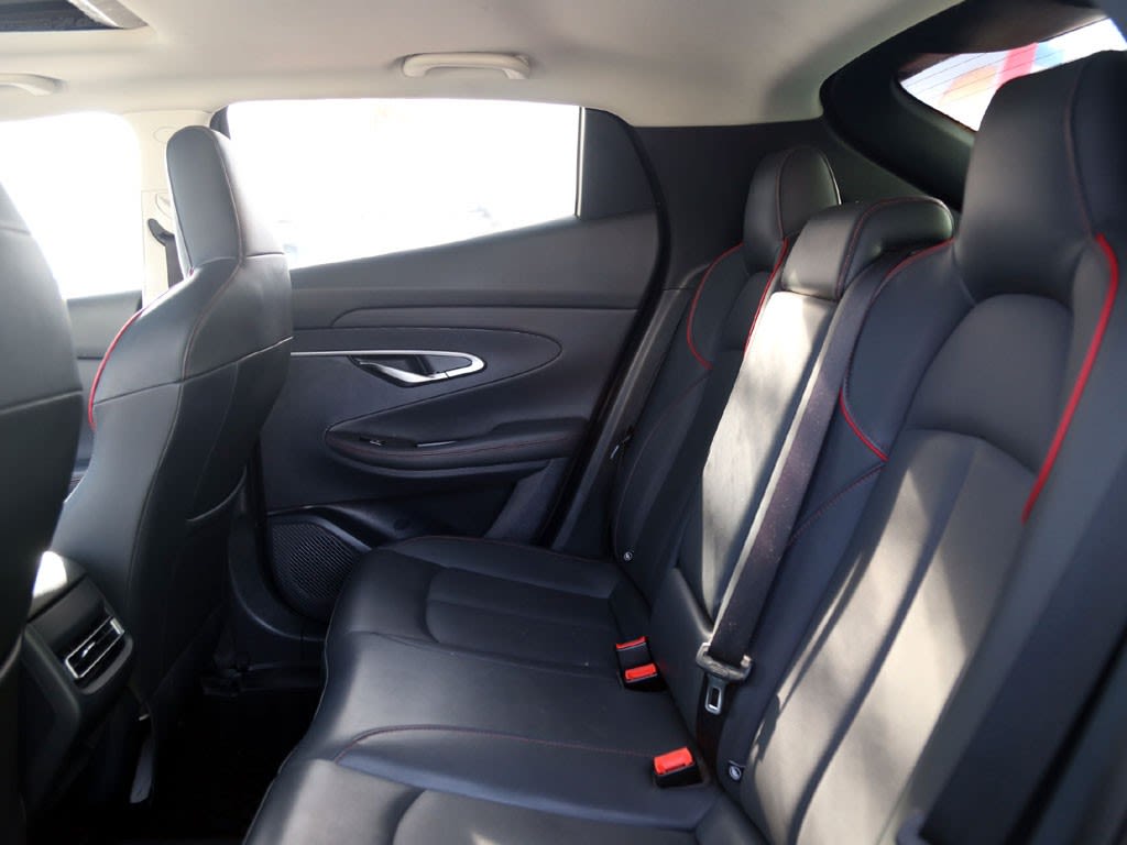 Changan Uni-T Luxury 1.5 Aut año 2024