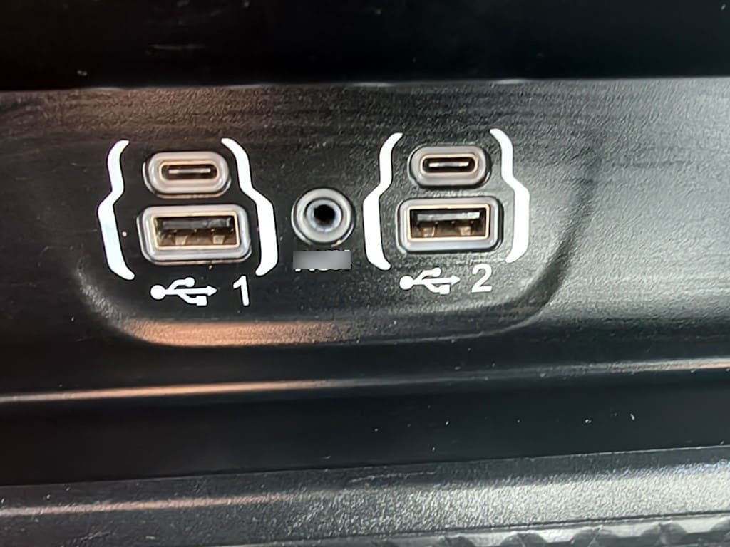 Ram 1500 5.7 Gasolina 4x4 T/a año 2024