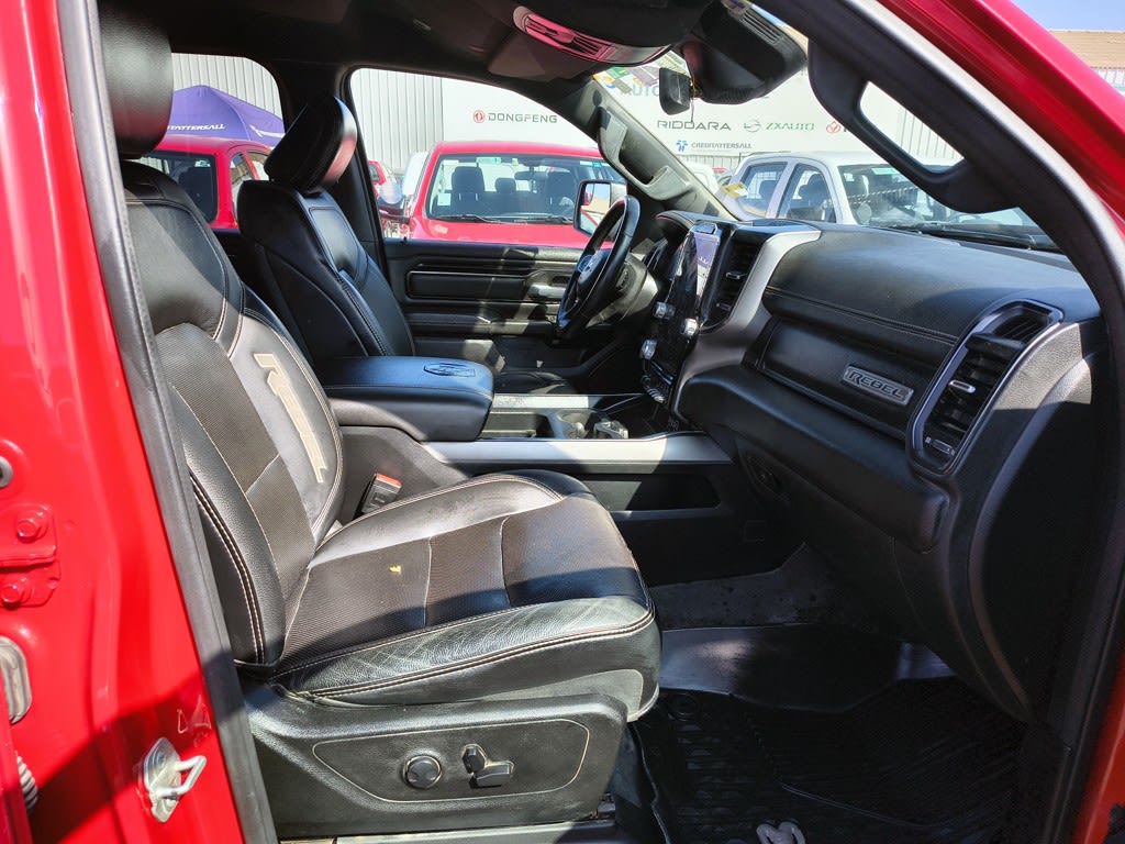 Ram 1500 5.7 Gasolina 4x4 T/a año 2024