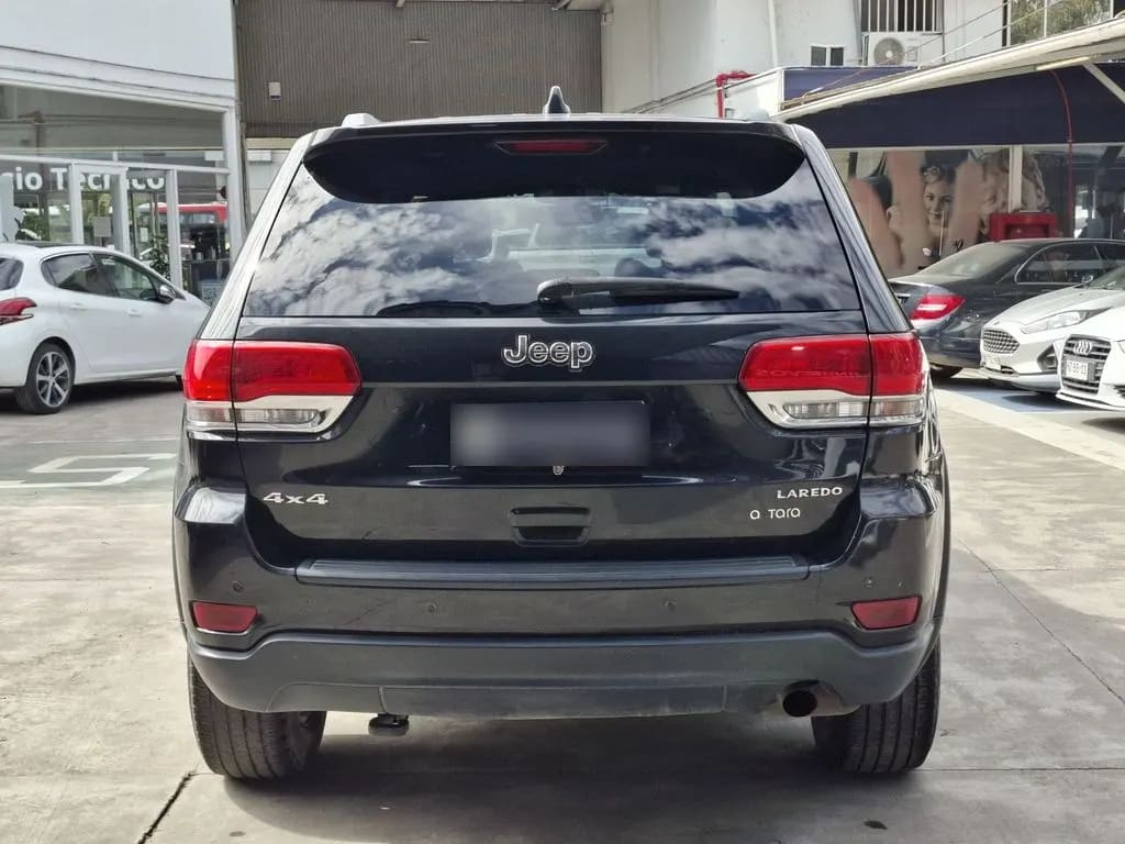 Jeep Grand Cherokee 3.6 Limited At 4x4 año 2015