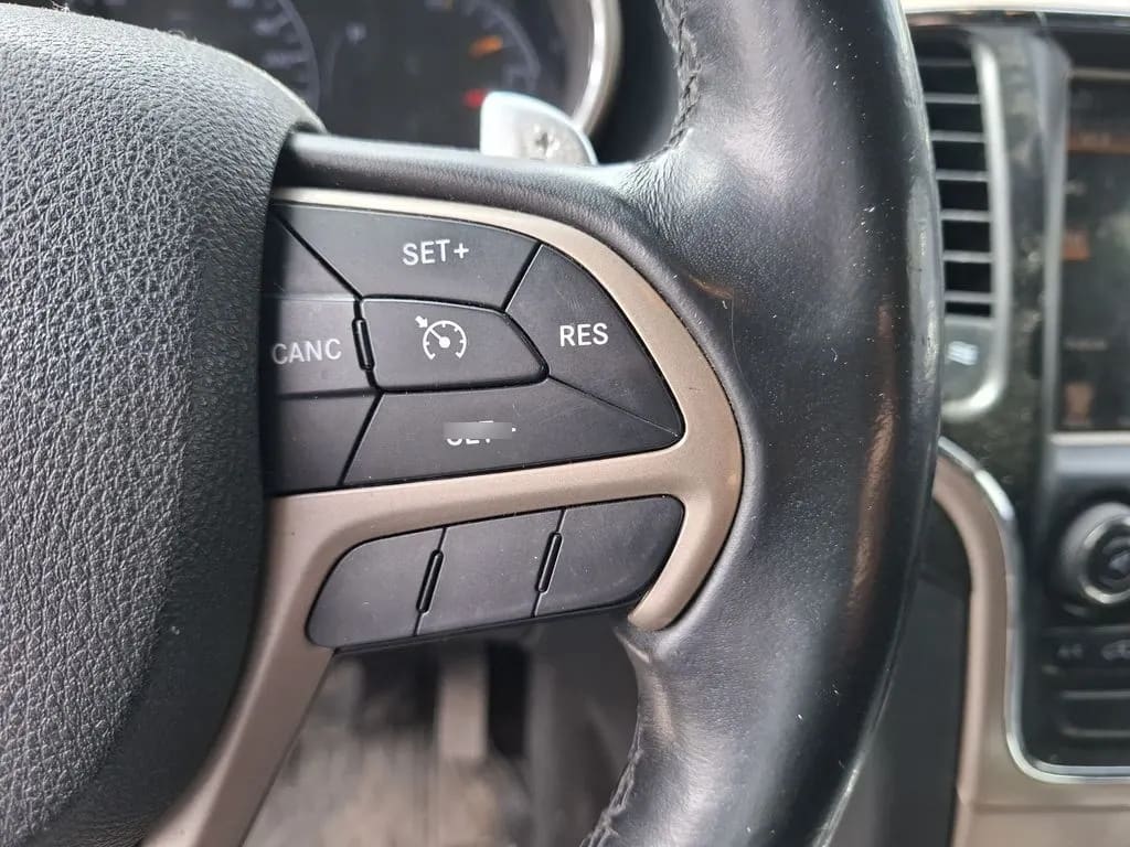 Jeep Grand Cherokee 3.6 Limited At 4x4 año 2015