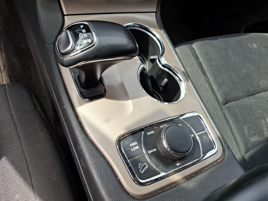 Jeep Grand Cherokee 3.6 Limited At 4x4 año 2015
