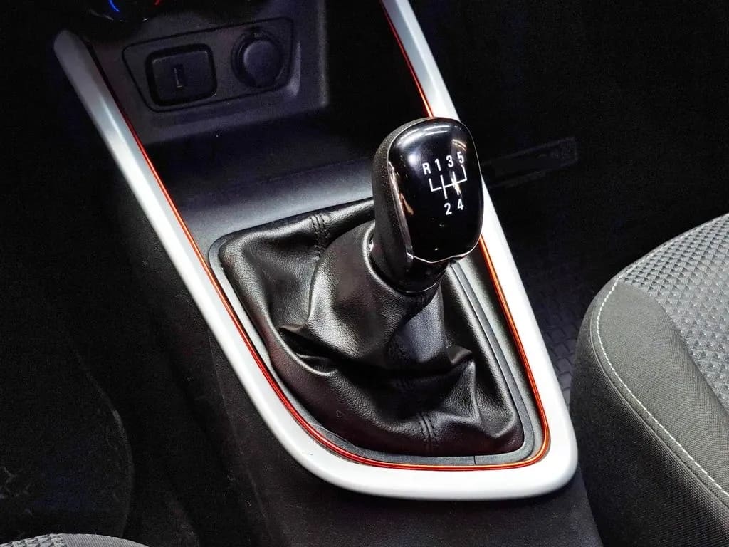 Chevrolet Onix Nb Lt 1.0t año 2022