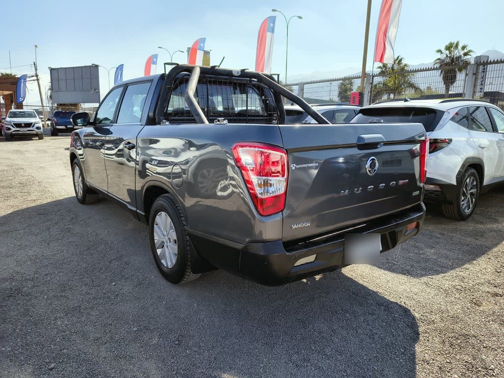 Ssangyong Musso Grand Musso 2.2 Diesel 4x2 T/m año 2022